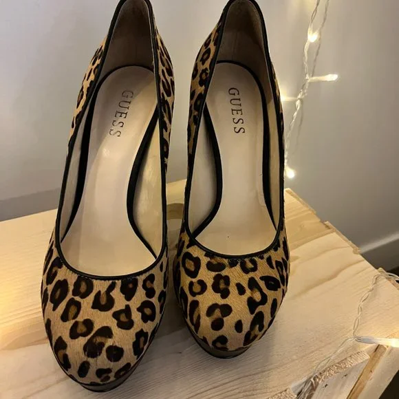 Pony hair leopard print platform heels - Picture 3 of 8